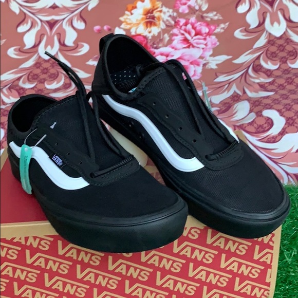 vans zushi black